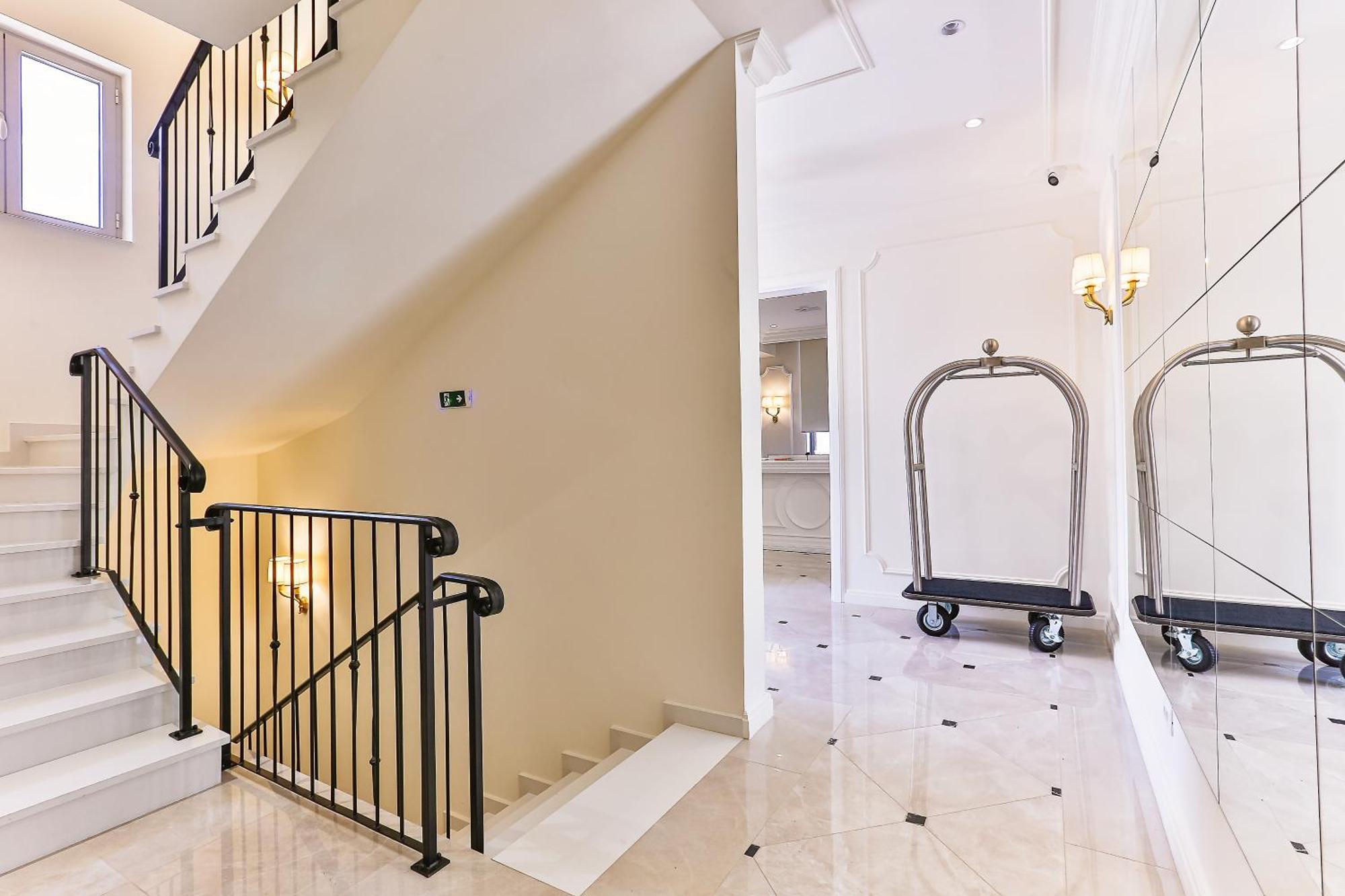 Hotel Eden بودفا المظهر الخارجي الصورة